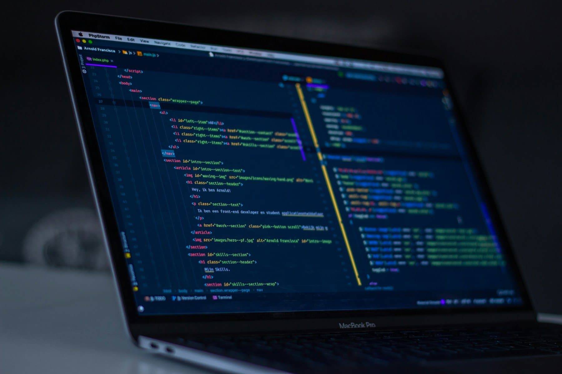 Vcursive services